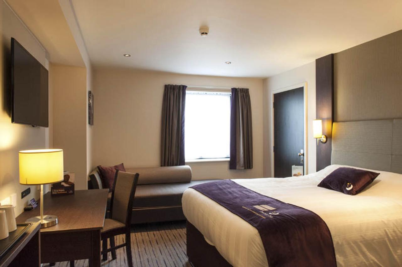 Premier Inn London Orpington Extérieur photo